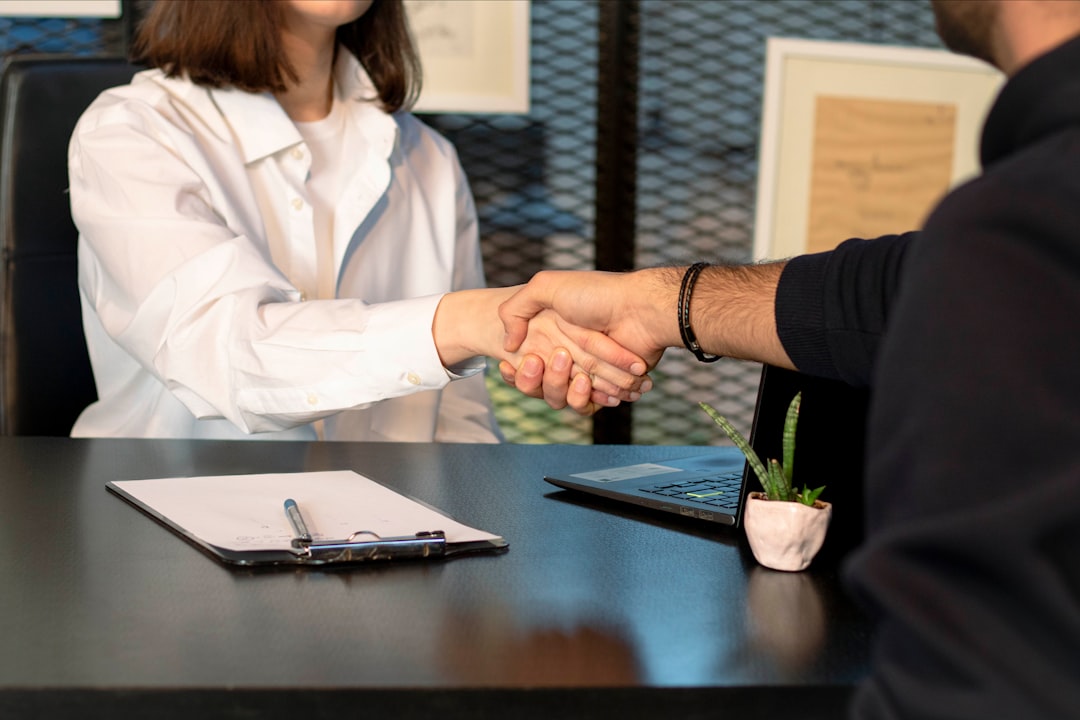 Ontdek nu positieve eigenschappen met een E voor je CV