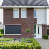 Screens voor je thuiskantoor: slimmer werken zonder hitte en schitteringen