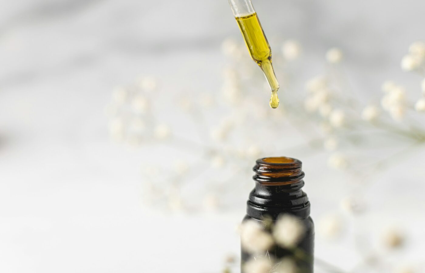 Eerst rust, dan doseren: zo voorkom je te veel CBD-olie